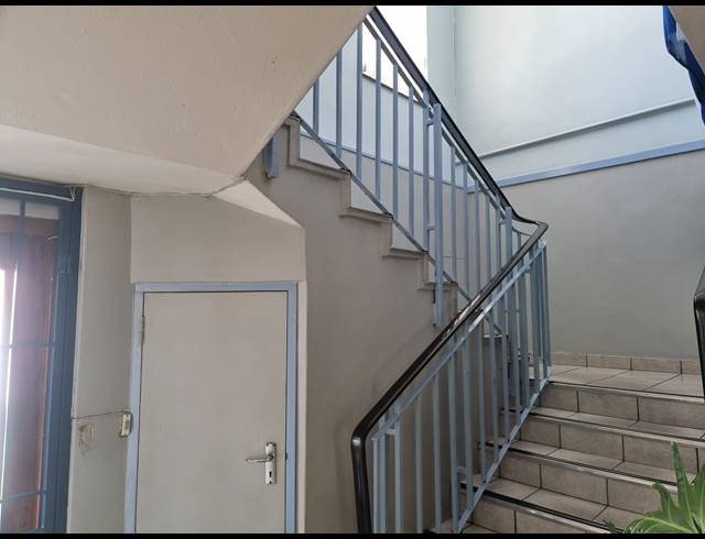 5,500M² WAREHOUSE FOR SALE IN ALBERTON NORTH